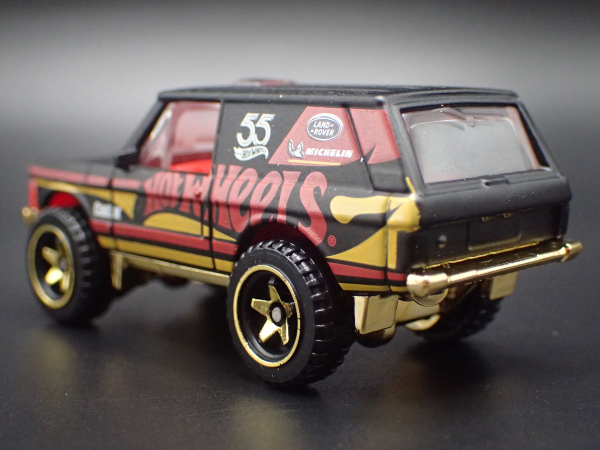 RANGE ROVER CLASSIC BAJA RACE 1/64 SCALE COLLECTIBLE DIORAMA DIECAST MODEL CAR