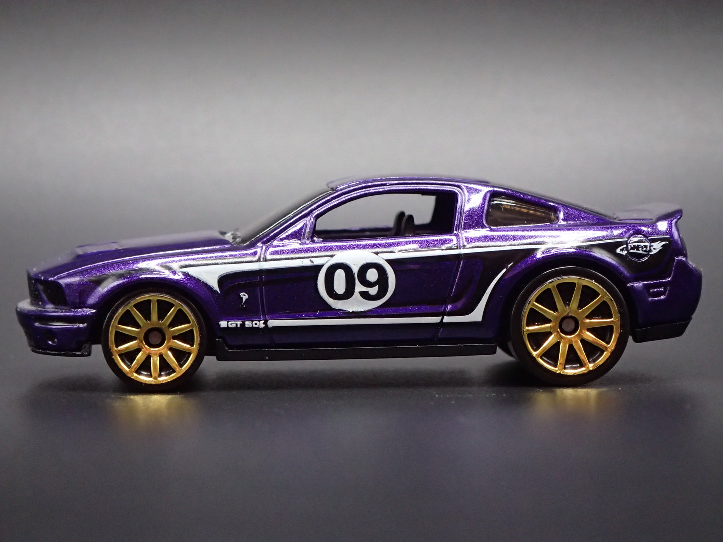 2007 07 FORD MUSTANG SHELBY GT500 PURPLE  1:64 SCALE COLLECTIBLE DIECAST MODEL CAR