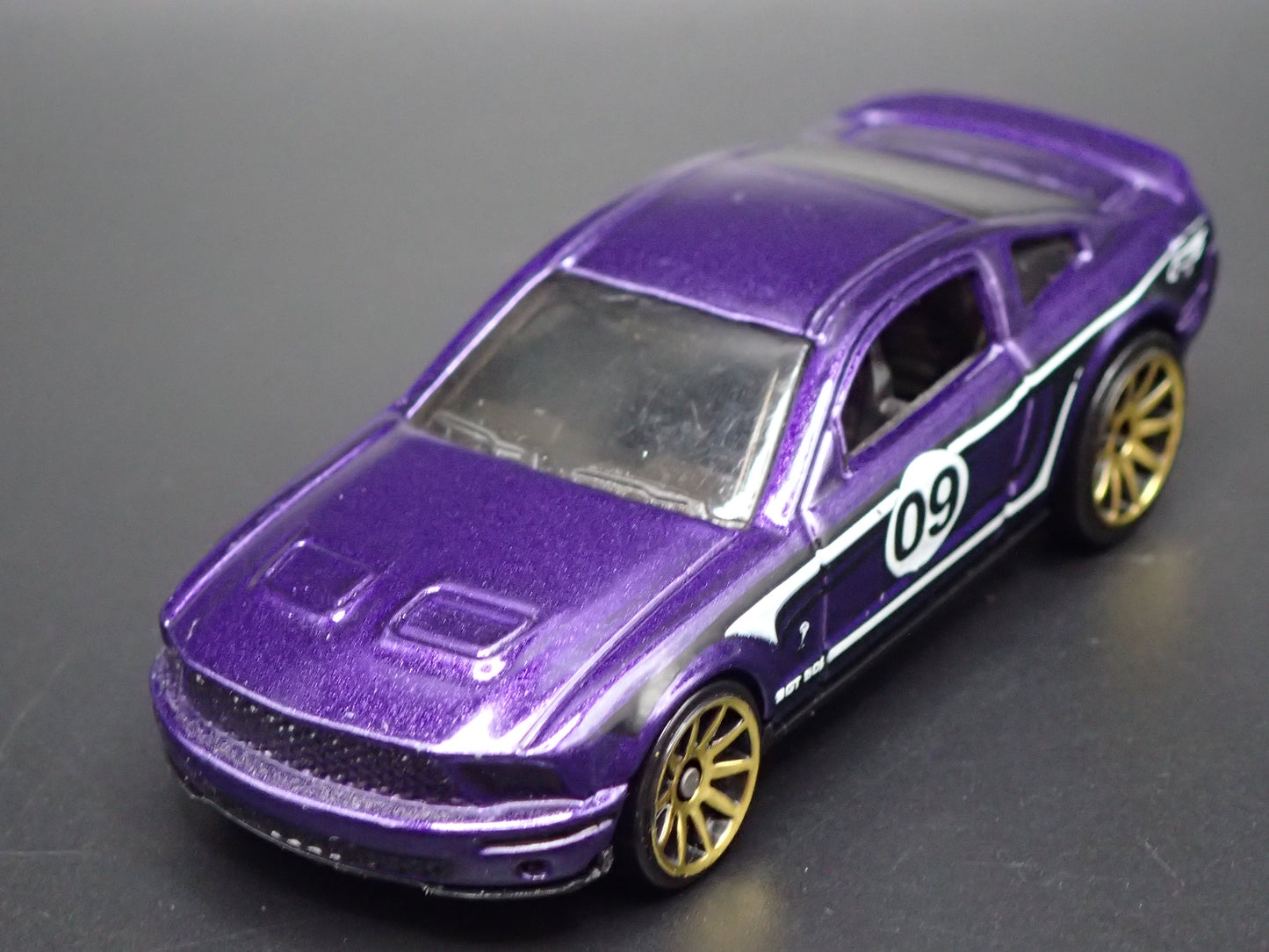 2007 07 FORD MUSTANG SHELBY GT500 PURPLE  1:64 SCALE COLLECTIBLE DIECAST MODEL CAR