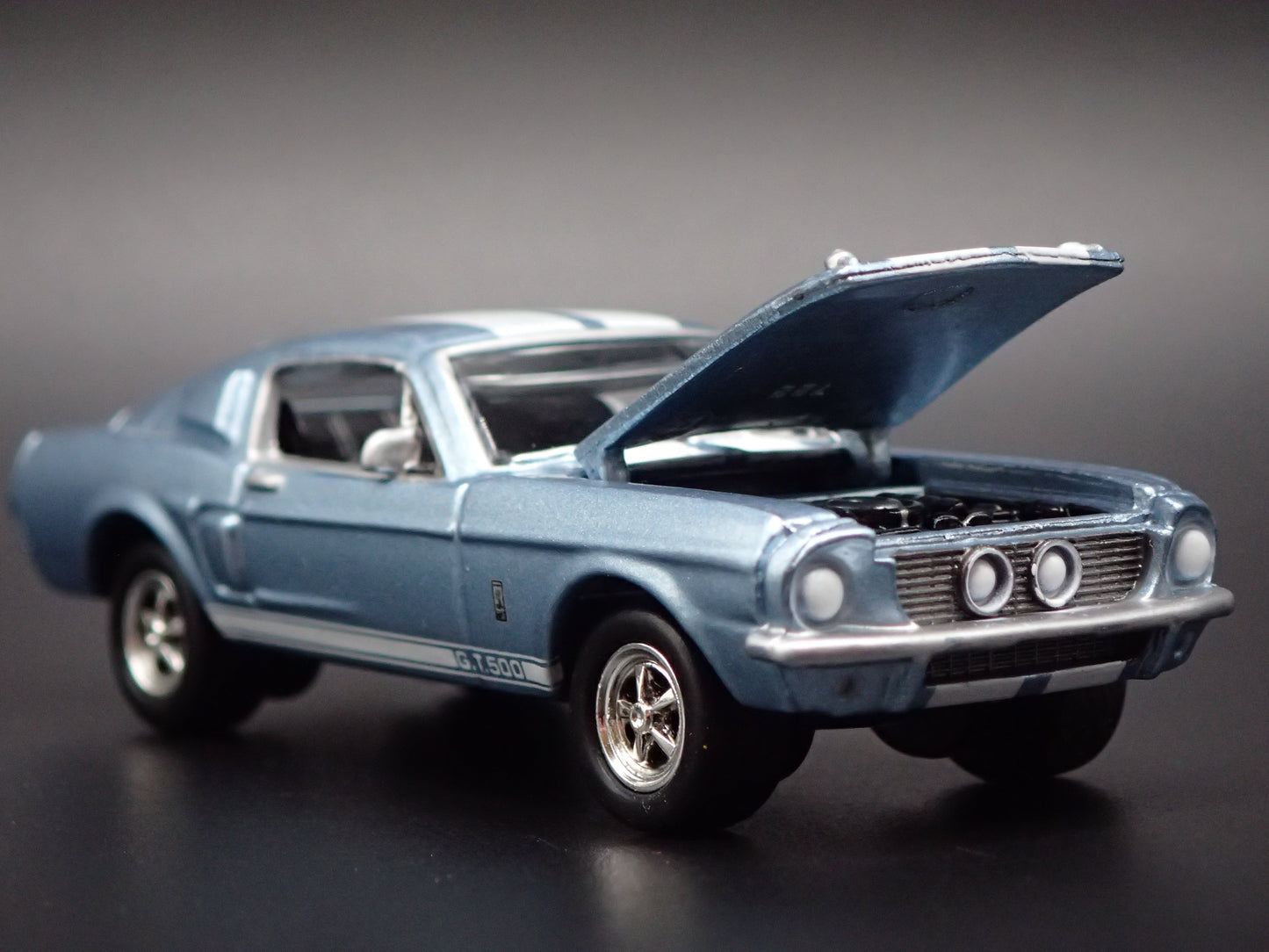1967 67 FORD MUSTANG SHELBY GT500 RARE 1/64 SCALE DIORAMA DIECAST MODEL CAR