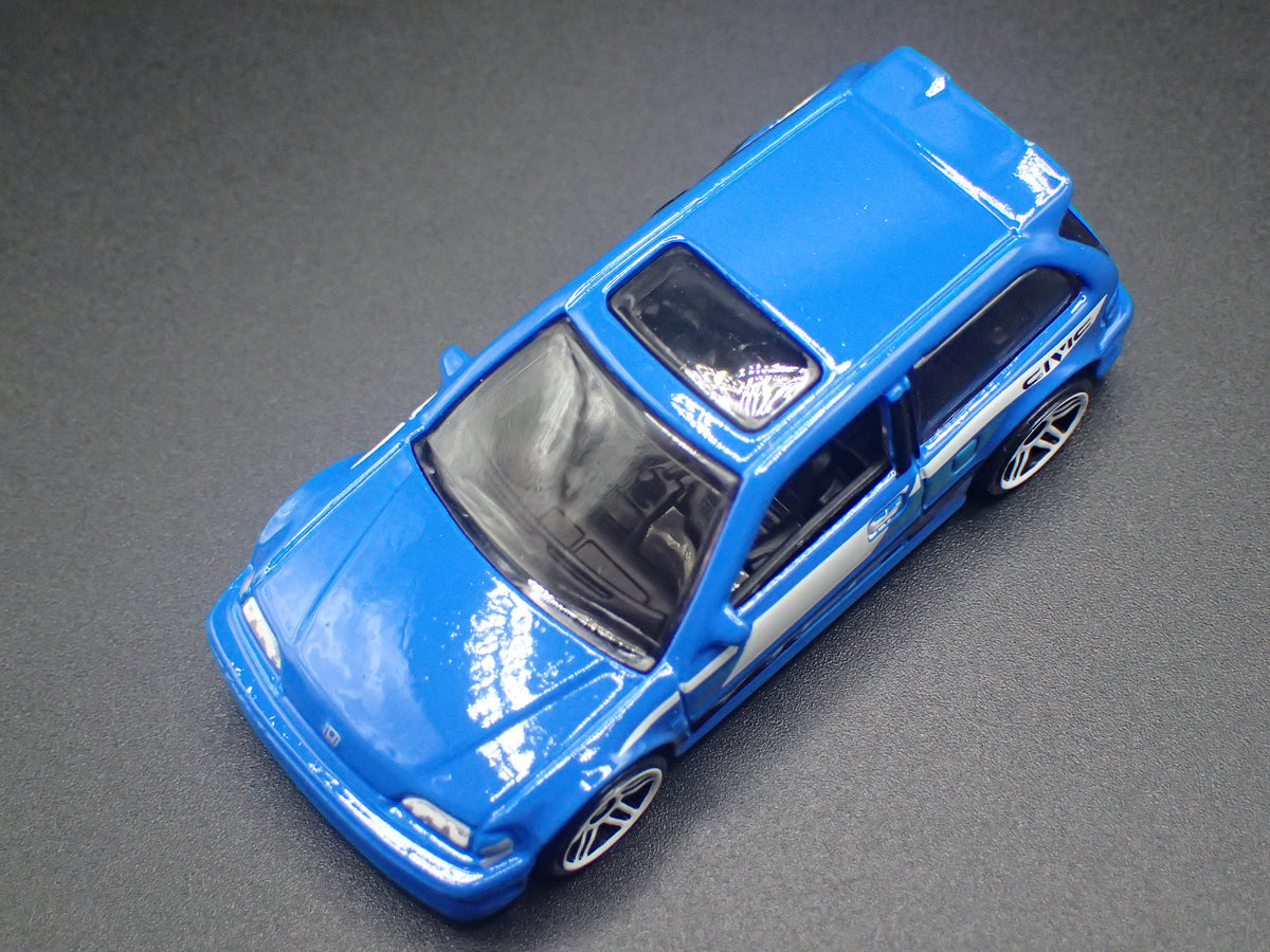1987-1991 HONDA CIVIC EF HATCH 1:64 SCALE COLLECTIBLE DIORAMA DIECAST MODEL CAR