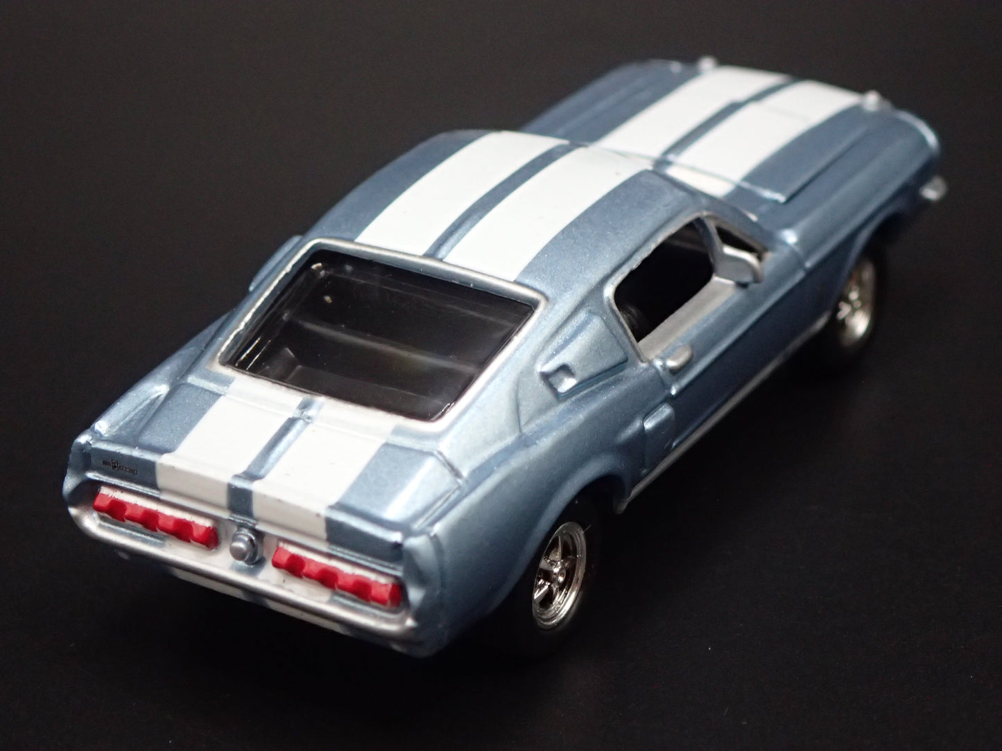 1967 67 FORD MUSTANG SHELBY GT500 RARE 1/64 SCALE DIORAMA DIECAST MODEL CAR
