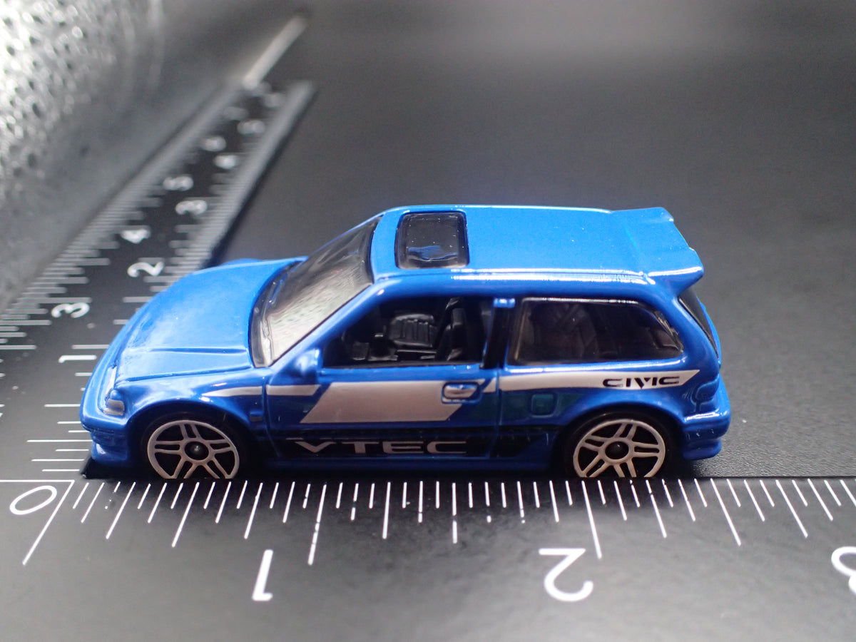 1987-1991 HONDA CIVIC EF HATCH 1:64 SCALE COLLECTIBLE DIORAMA DIECAST MODEL CAR