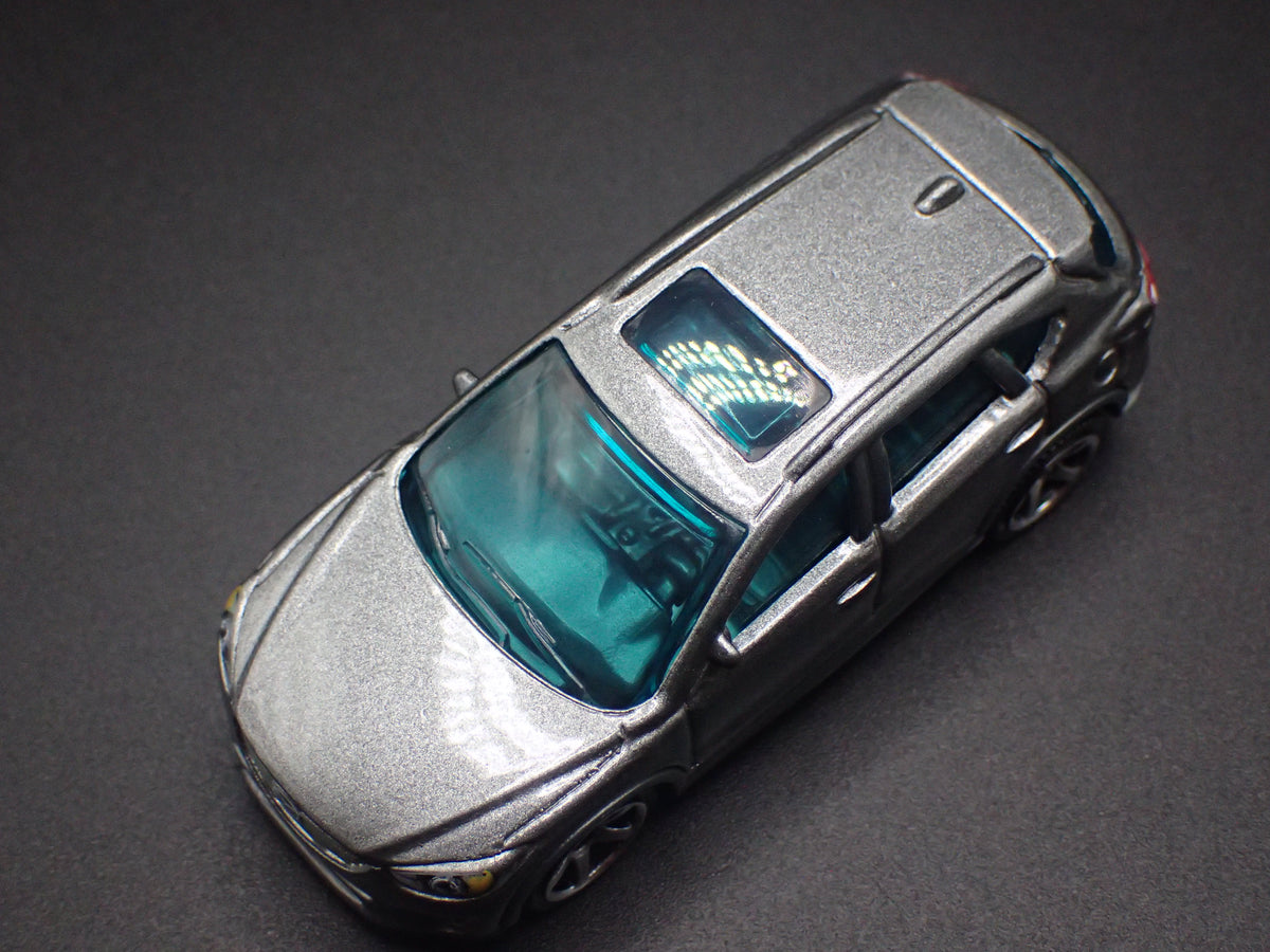 2013 - 2016 MAZDA CX5 SUV GRAY 1:64 SCALE COLLECTIBLE DIORAMA DIECAST MODEL CAR