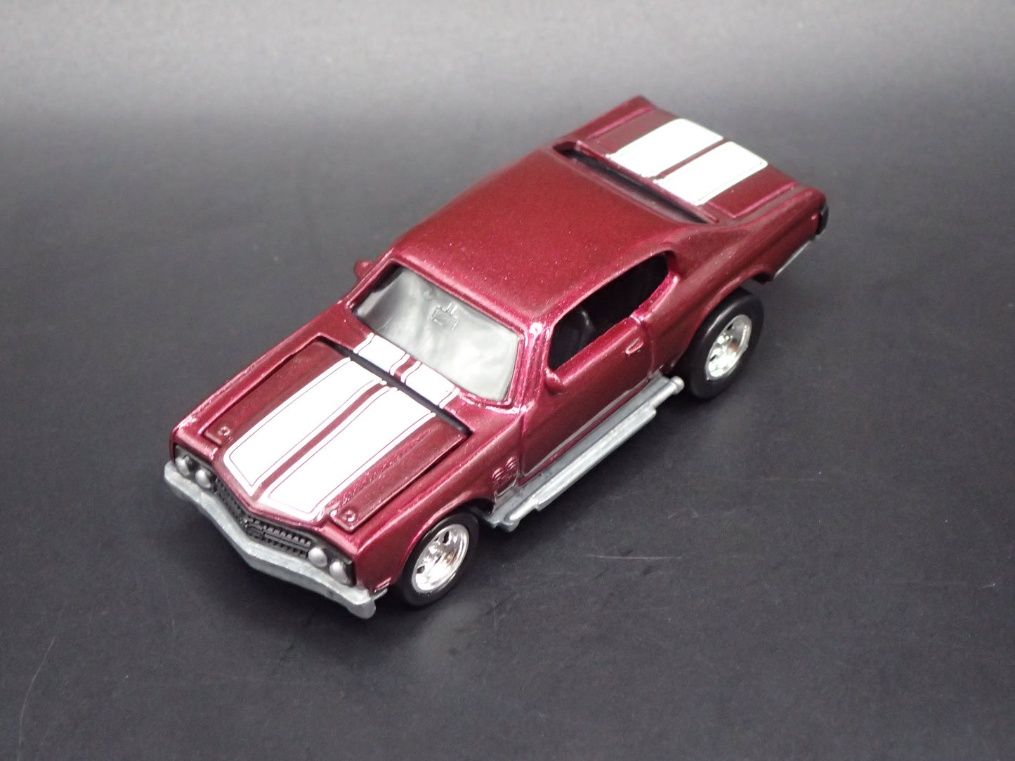 1970 70 CHEVY CHEVROLET CHEVELLE SS RARE 1:64 SCALE DIORAMA DIECAST MODEL CAR