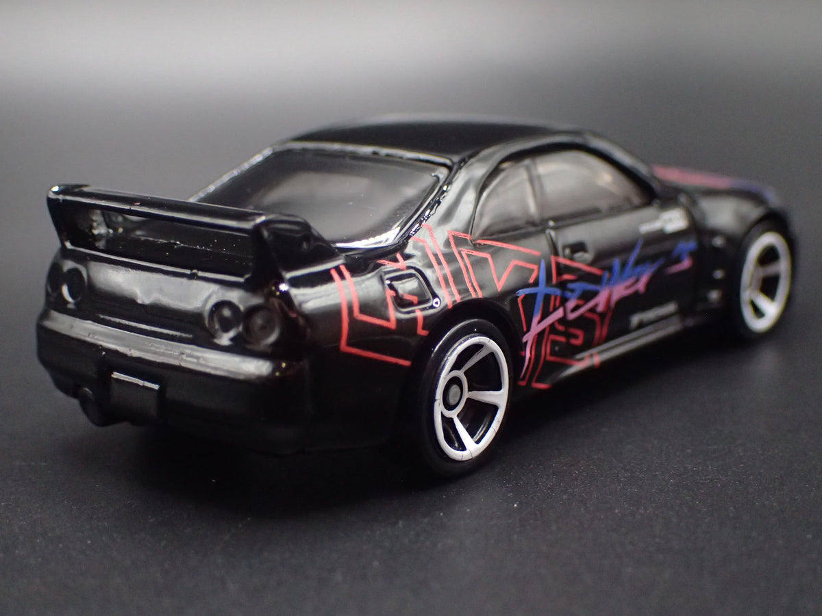 1993-1998 NISSAN SKYLINE GTR R33 BLACK 1:64 SCALE COLLECTIBLE DIECAST MODEL CAR