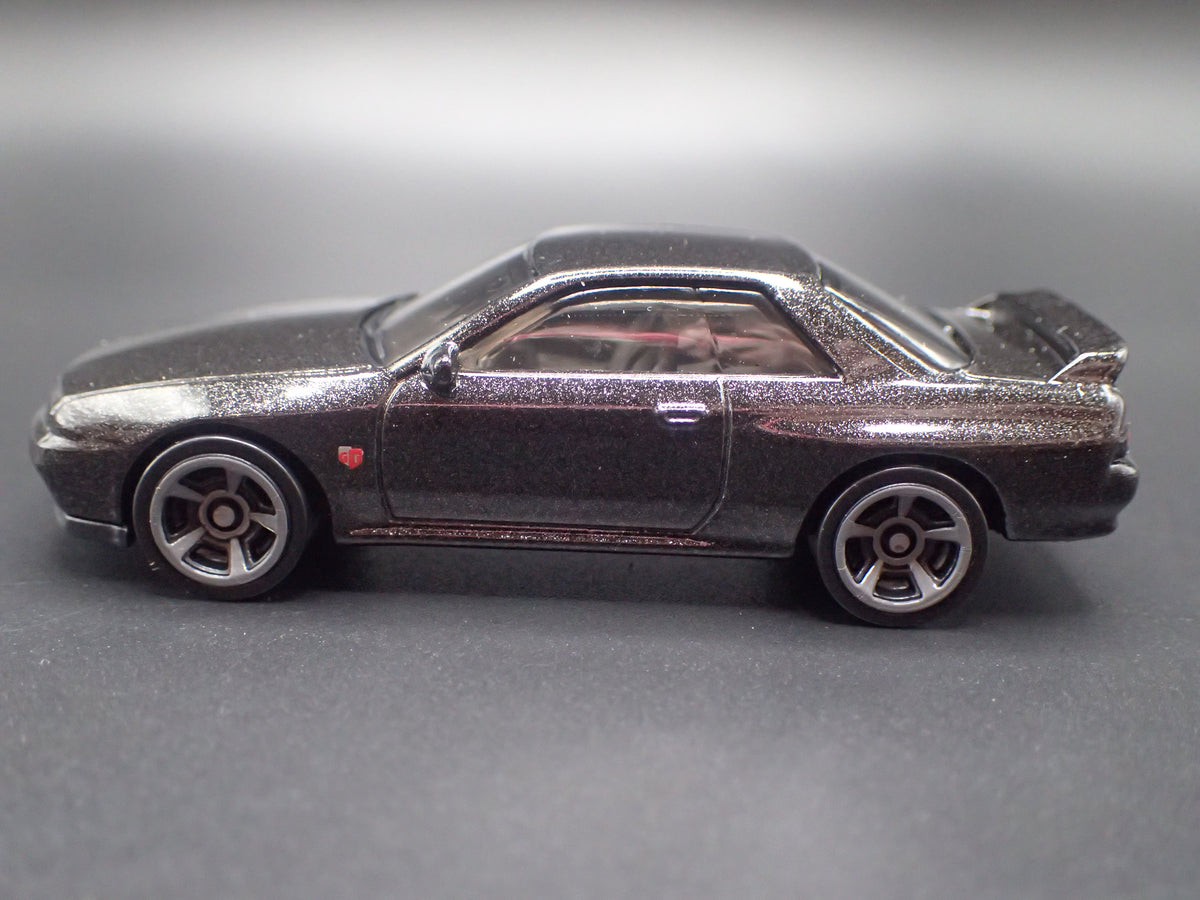 1989-1994 NISSAN SKYLINE GTR BNR32 R32 BLACK 1:64 SCALE DIECAST MODEL CAR