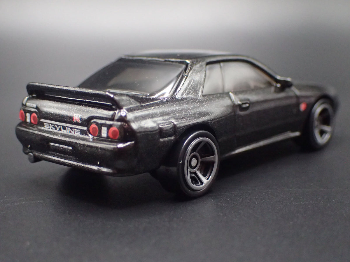 1989-1994 NISSAN SKYLINE GTR BNR32 R32 BLACK 1:64 SCALE DIECAST MODEL CAR