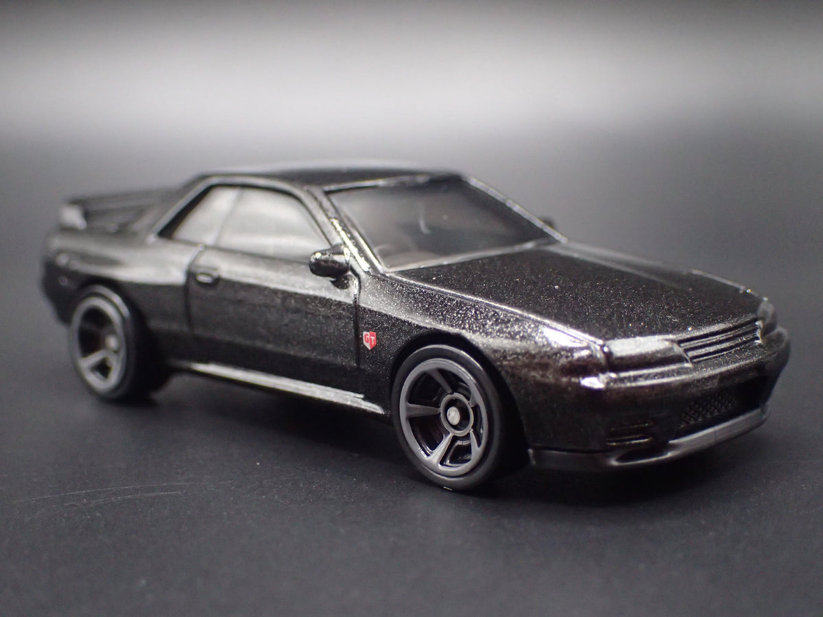 1989-1994 NISSAN SKYLINE GTR BNR32 R32 BLACK 1:64 SCALE DIECAST MODEL CAR
