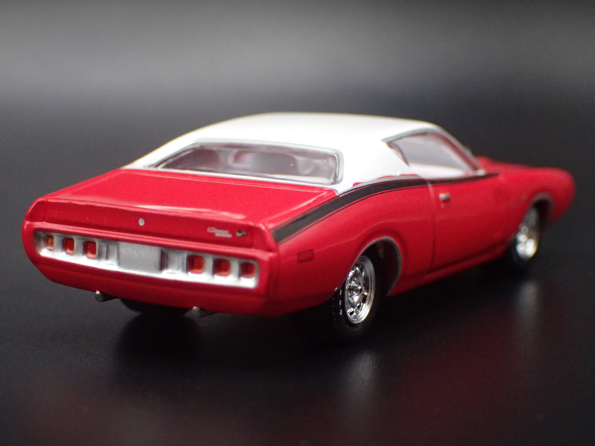 1971 71 DODGE CHARGER SUPER BEE RED 1:64 SCALE DIORAMA DIECAST MODEL CAR