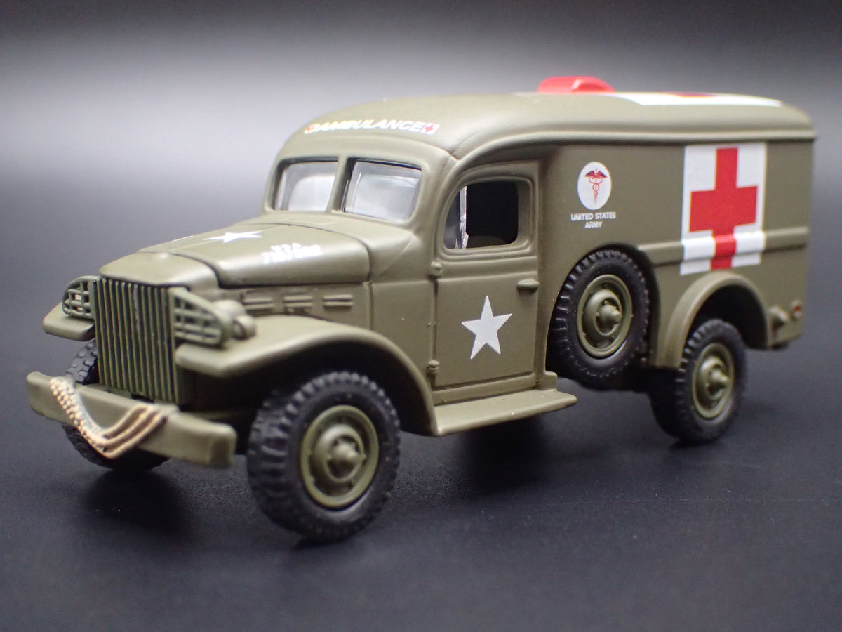 WWII GMC WC54 ARMY MILITARY AMBULANCE RARE 1:64 SCALE DIORAMA DIECAST MODEL CAR