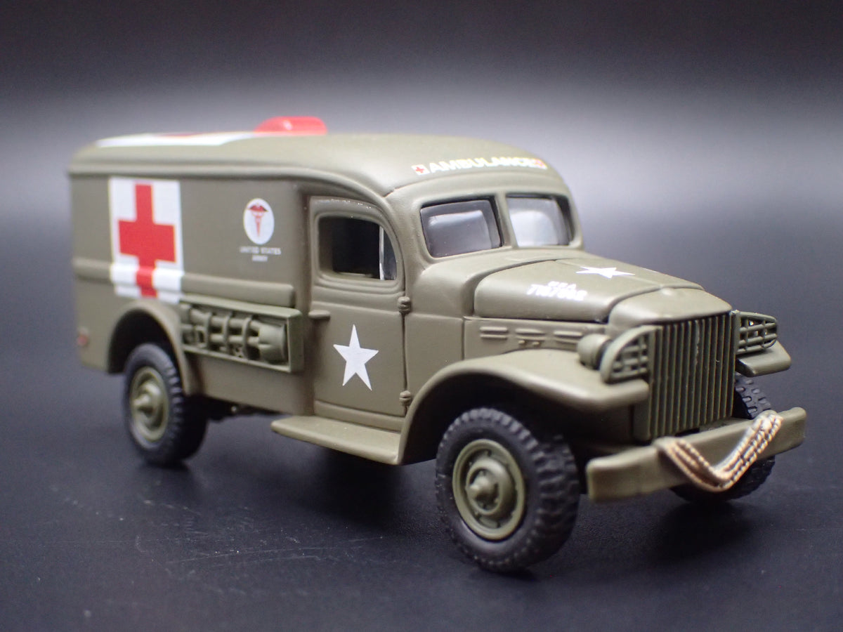 WWII GMC WC54 ARMY MILITARY AMBULANCE RARE 1:64 SCALE DIORAMA DIECAST MODEL CAR