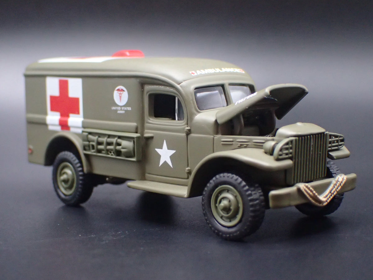 WWII GMC WC54 ARMY MILITARY AMBULANCE RARE 1:64 SCALE DIORAMA DIECAST MODEL CAR