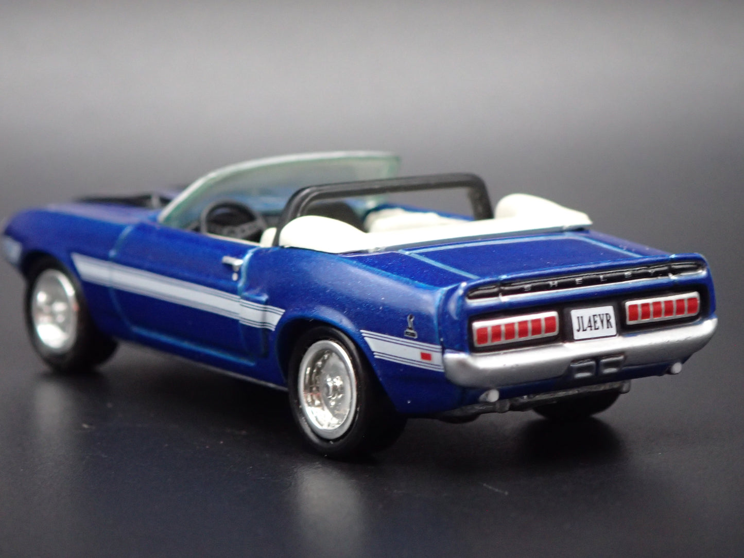 1970 70 FORD MUSTANG SHELBY GT500 CONVERTIBLE 1/64 SCALE DIECAST MODEL CAR