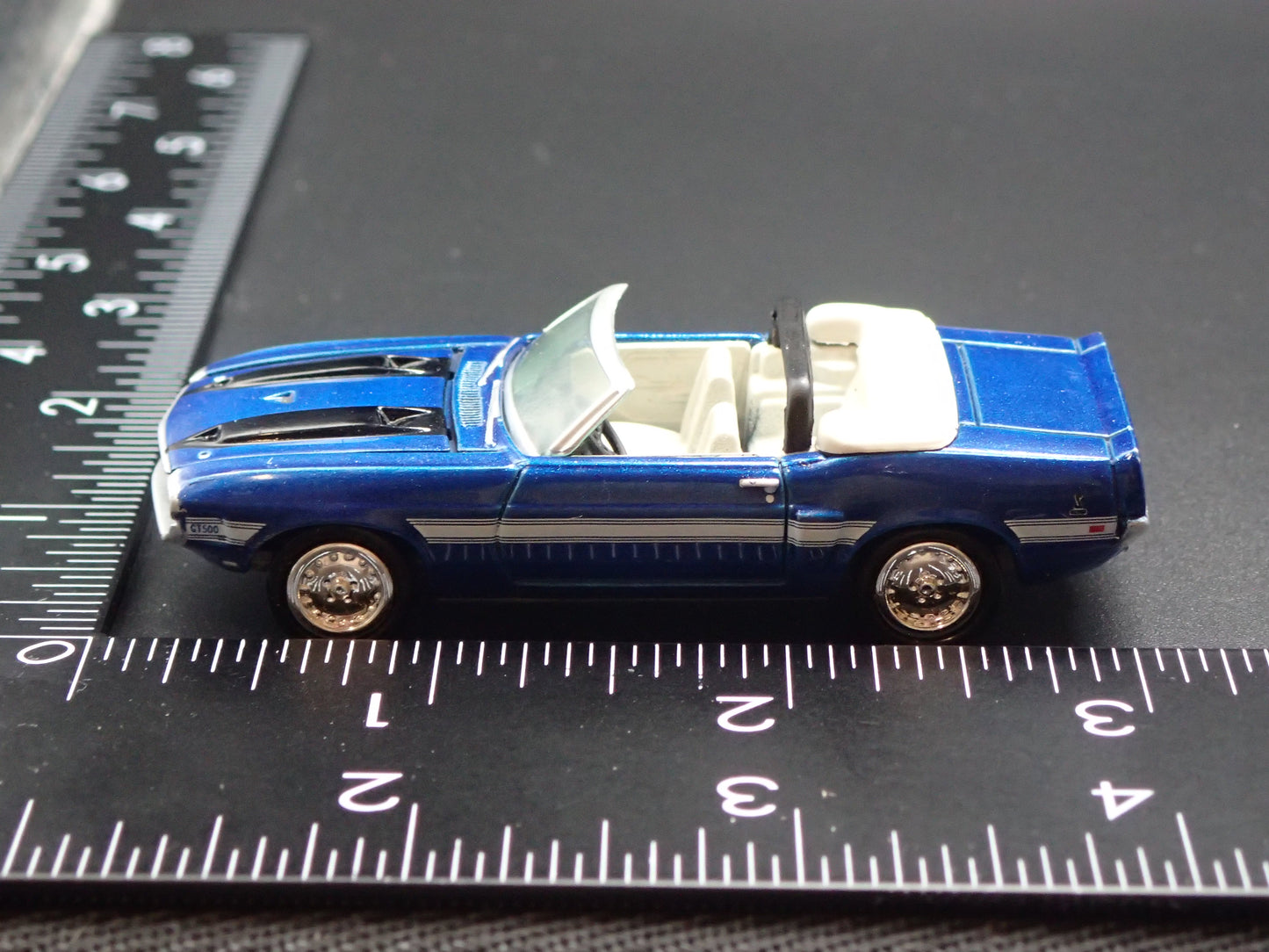 1970 70 FORD MUSTANG SHELBY GT500 CONVERTIBLE 1/64 SCALE DIECAST MODEL CAR