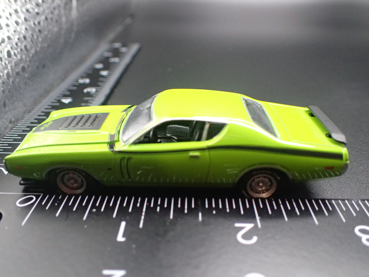1971 71 DODGE CHARGER RT GREEN 1:64 SCALE COLLECTIBLE DIECAST MODEL CAR