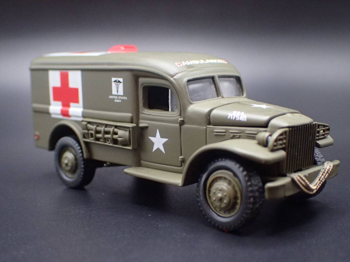 WWII GMC WC54 ARMY MILITARY AMBULANCE RARE 1:64 SCALE DIORAMA DIECAST MODEL CAR
