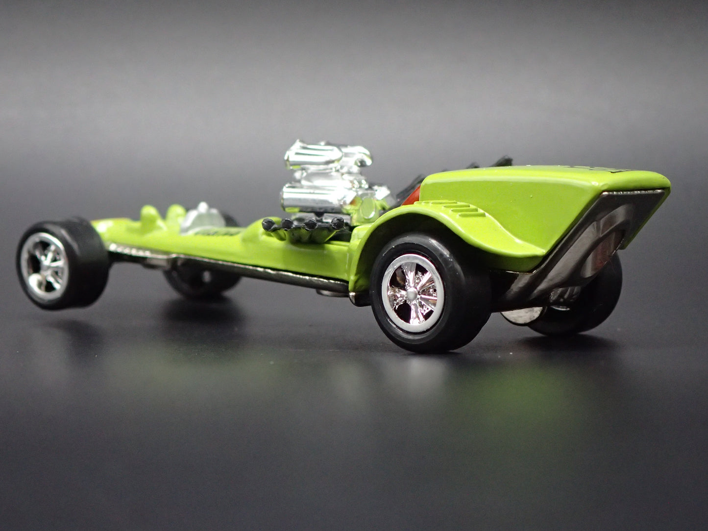 T'RANTULA NHRA DRAGSTER CUSTOM 1:64 SCALE COLLECTIBLE DIORAMA DIECAST MODEL CAR