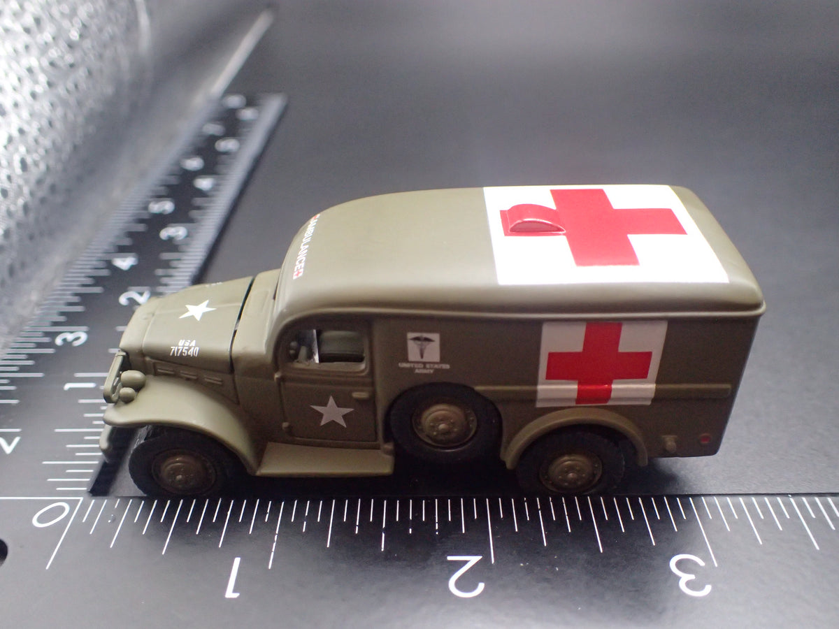 WWII GMC WC54 ARMY MILITARY AMBULANCE RARE 1:64 SCALE DIORAMA DIECAST MODEL CAR