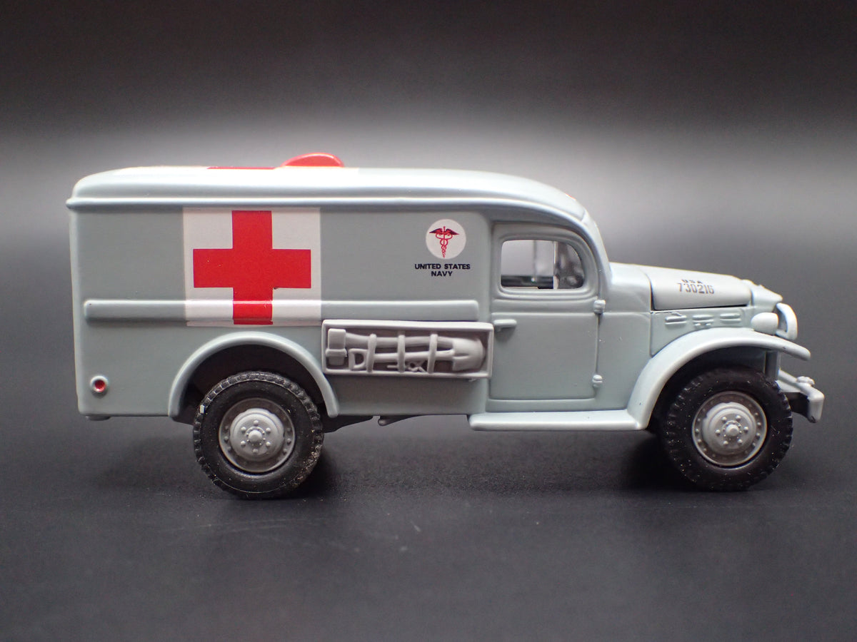 WWII GMC WC54 ARMY MILITARY AMBULANCE GRAY 1:64 SCALE DIORAMA DIECAST MODEL CAR