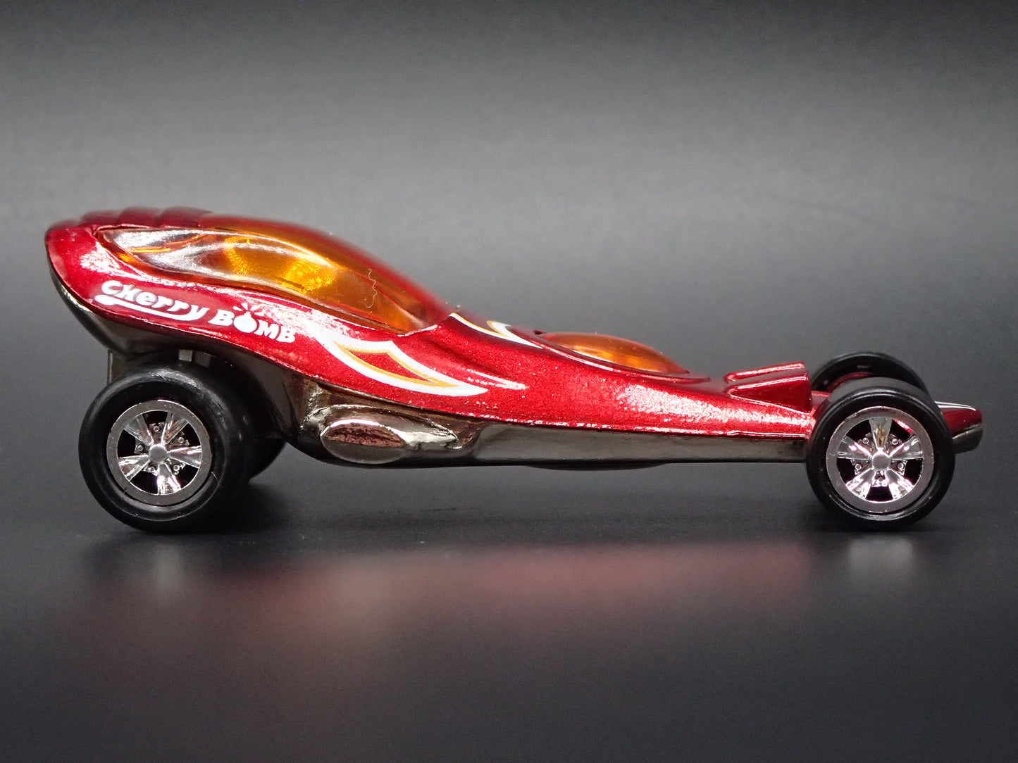 CHERRY BOMB DRAGSTER TOM DANIELS CUSTOM RED 1:64 SCALE DIECAST MODEL CAR