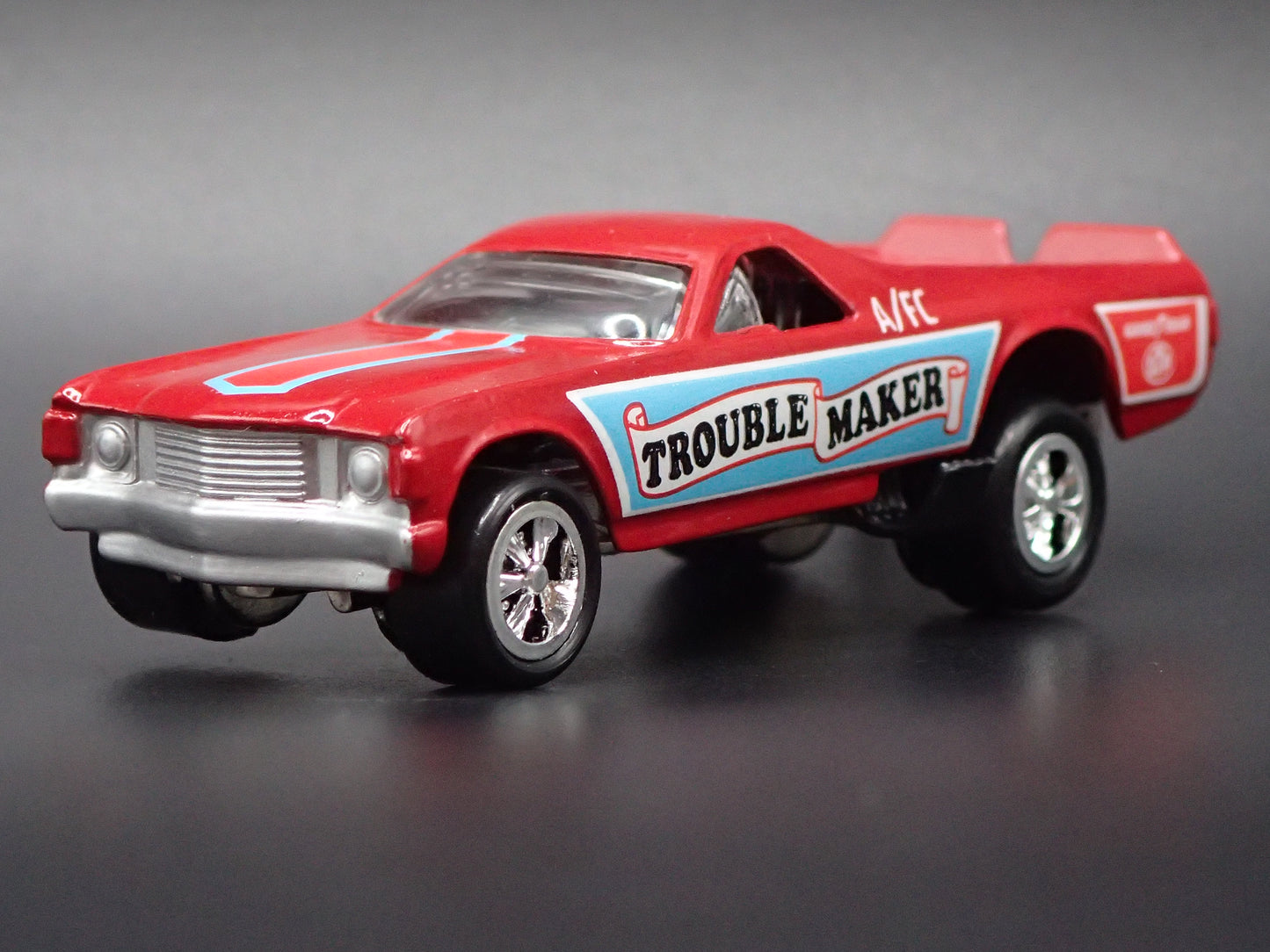 TROUBLE MAKER TOM DANIELS CUSTOM RED 1:64 SCALE DIORAMA DIECAST MODEL CAR