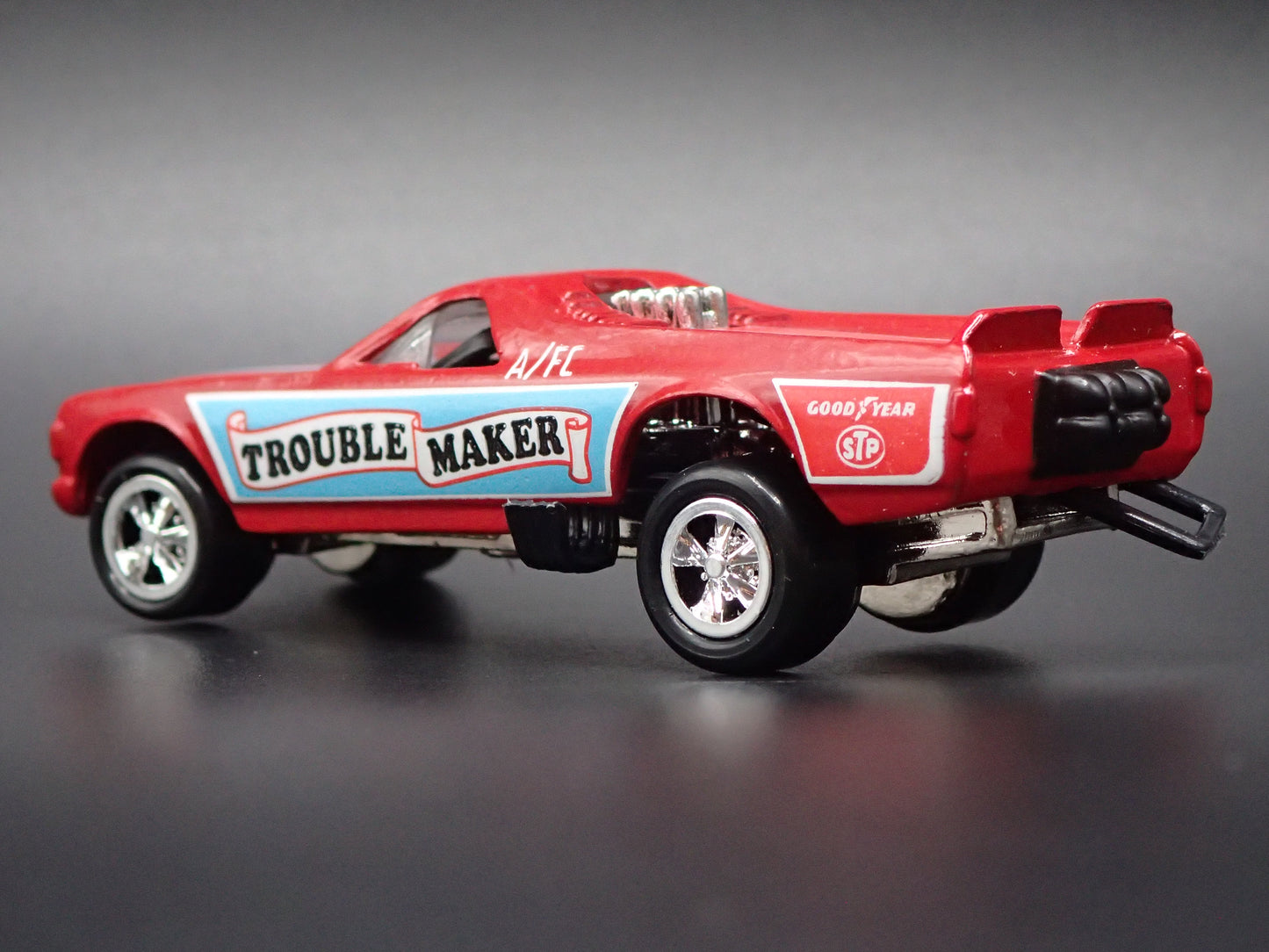 TROUBLE MAKER TOM DANIELS CUSTOM RED 1:64 SCALE DIORAMA DIECAST MODEL CAR