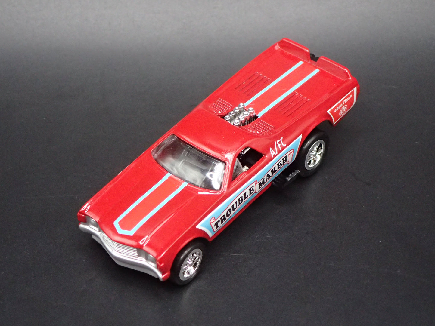 TROUBLE MAKER TOM DANIELS CUSTOM RED 1:64 SCALE DIORAMA DIECAST MODEL CAR
