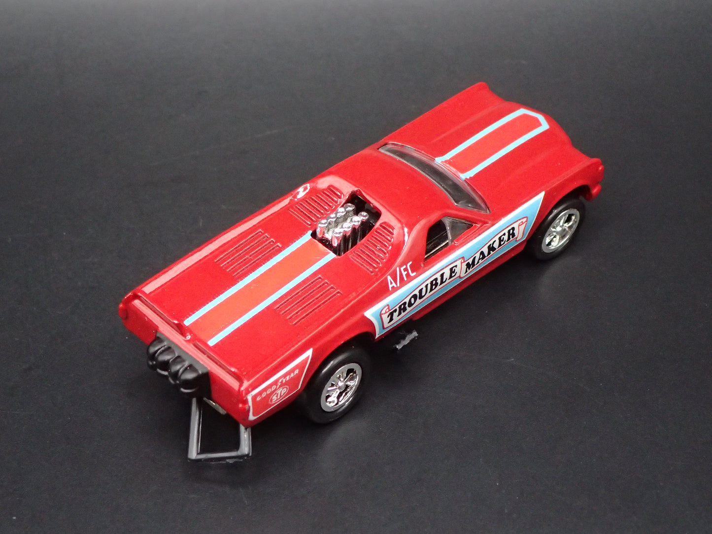 TROUBLE MAKER TOM DANIELS CUSTOM RED 1:64 SCALE DIORAMA DIECAST MODEL CAR