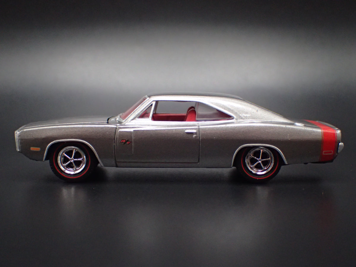 1970 70 DODGE CHARGER R/T SILVER 1:64 SCALE COLLECTIBLE DIECAST MODEL CAR