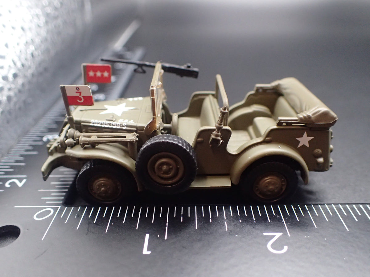 WWII DODGE WC57 COMMAND CAR ARMY MILITARY 1:64 SCALE DIECAST MODEL CAR