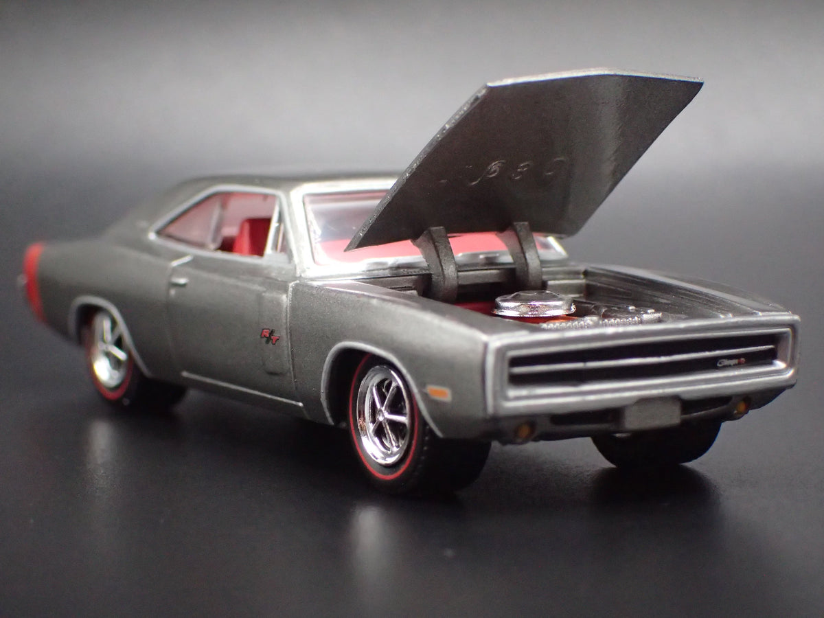 1970 70 DODGE CHARGER R/T SILVER 1:64 SCALE COLLECTIBLE DIECAST MODEL CAR