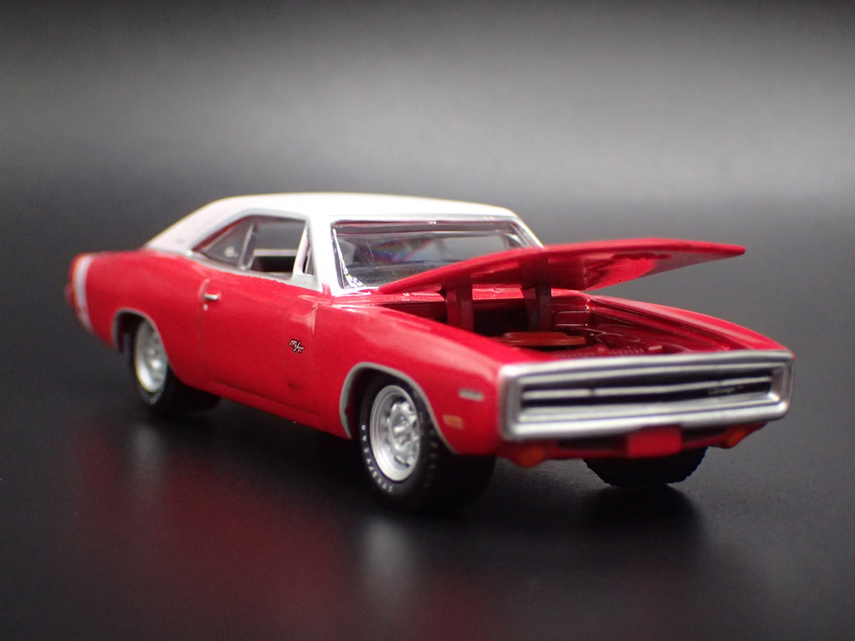 1970 70 DODGE CHARGER RT RED 1:64 SCALE COLLECTIBLE DIORAMA DIECAST MODEL CAR