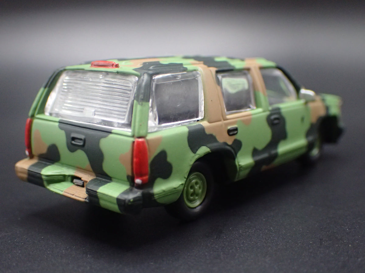 1997 97 CHEVY CHEVROLET TAHOE  COMMAND CUCV-II 1:64 SCALE LIMITED DIECAST MODEL CAR