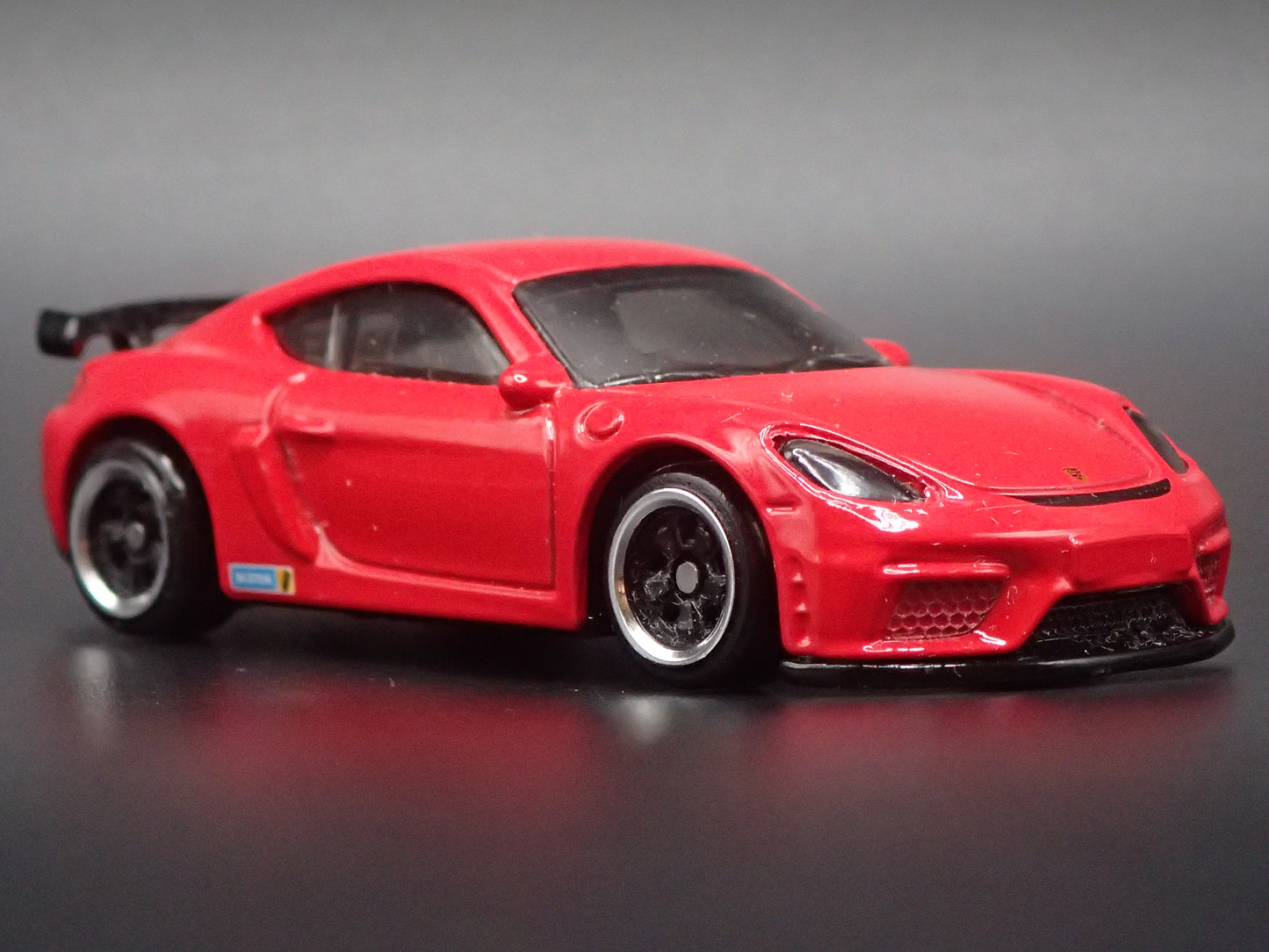2020-2023 PORSCHE 718 CAYMAN GT4 RED 1:64 SCALE COLLECTIBLE DIECAST MODEL CAR
