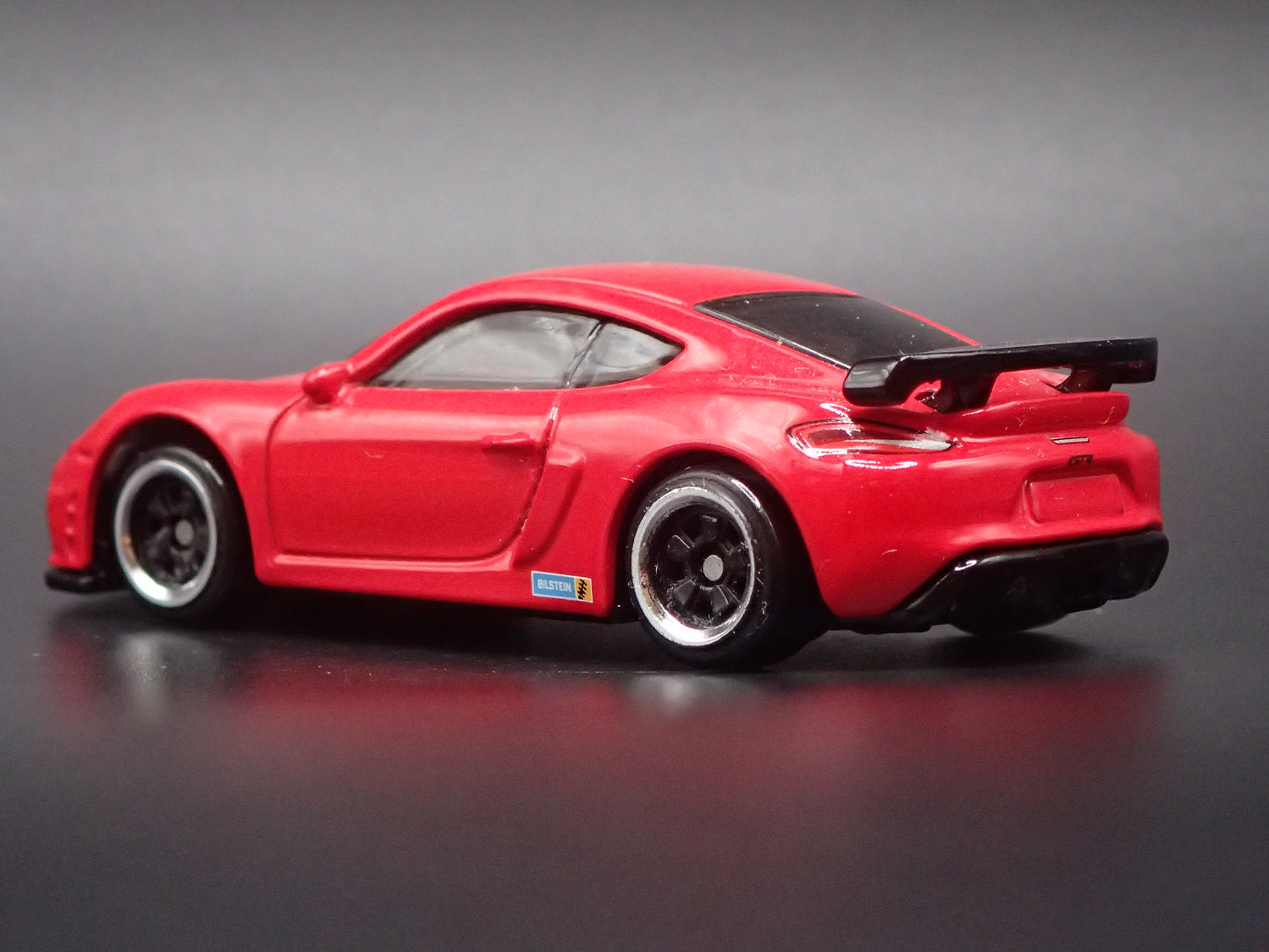 2020-2023 PORSCHE 718 CAYMAN GT4 RED 1:64 SCALE COLLECTIBLE DIECAST MODEL CAR