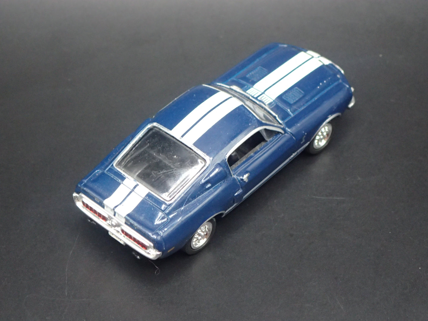 1968 68 FORD MUSTANG SHELBY GT500 BLUE 1:64 SCALE DIORAMA DIECAST MODEL CAR