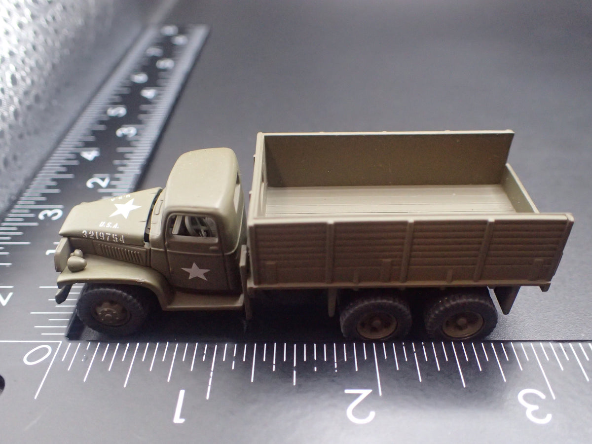 WWII GMC CCKW 2.5 TON 6X6 TRUCK MILITARY RARE 1:87 SCALE DIORAMA DIECAST MODEL CAR