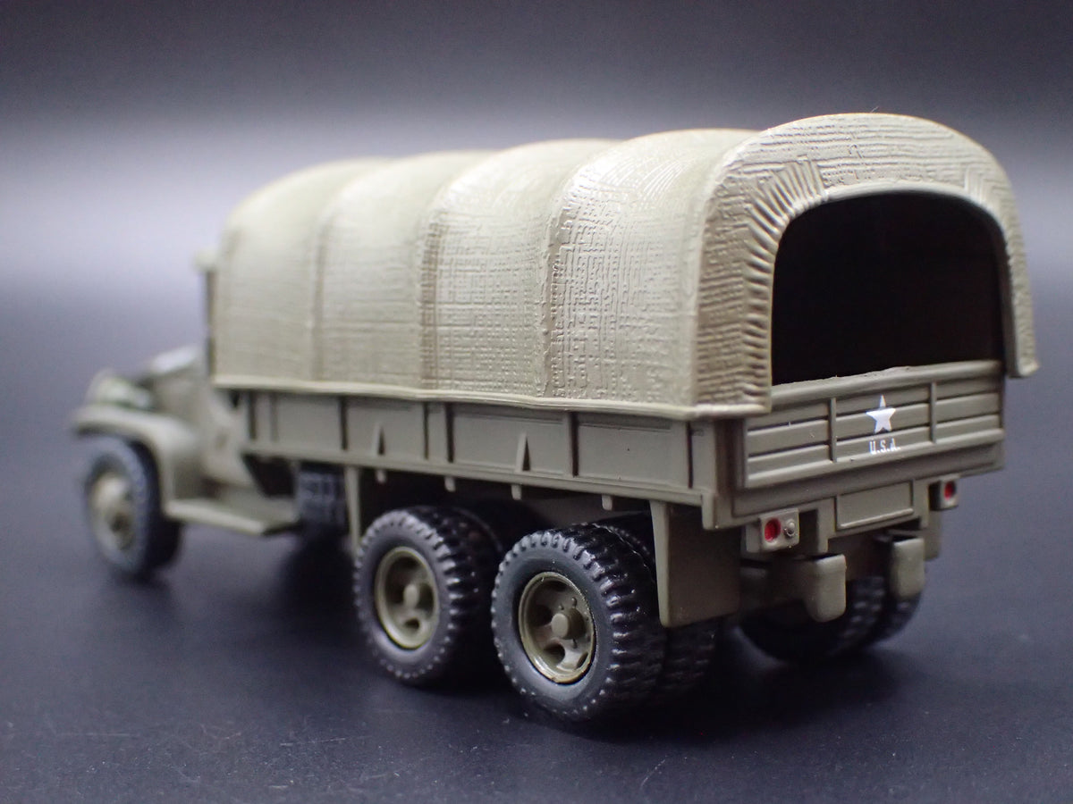 WWII GMC CCKW 2.5 TON 6X6 TRUCK MILITARY GREEN 1:87 SCALE DIECAST MODEL CAR