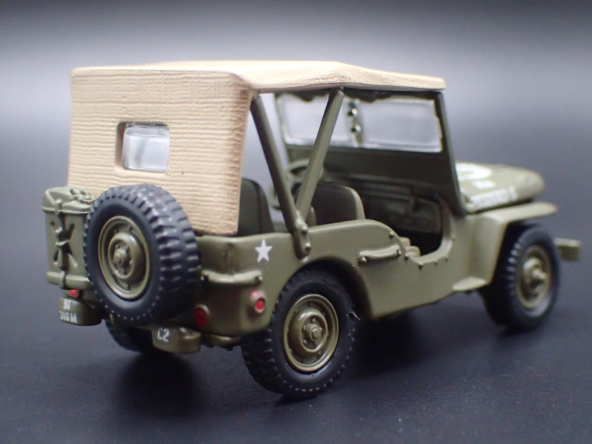 WWII WILLYS MB JEEP MILITARY ARMY 1:64 SCALE DIORAMA DIECAST MODEL CAR