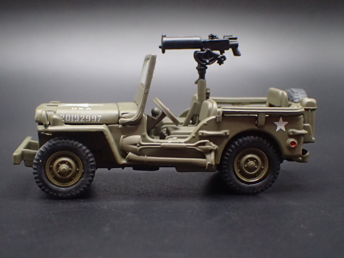 WWII WILLYS MB JEEP MILITARY ARMY 1:64 SCALE DIORAMA DIECAST MODEL CAR