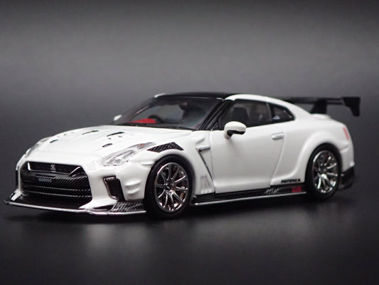 NISSAN GT-R GTR R35 TOP SECRET 1:64 SCALE COLECTIBLE DIORAMA DIECAST MODEL CAR
