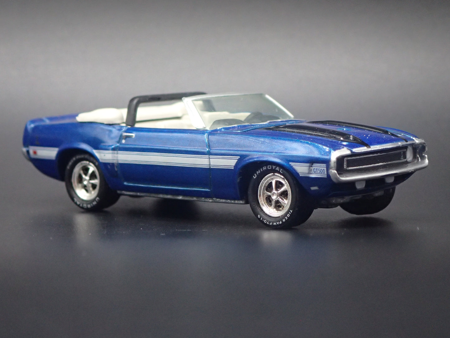 1970 70 FORD MUSTANG SHELBY GT500 CONVERTIBLE 1/64 SCALE DIECAST MODEL CAR