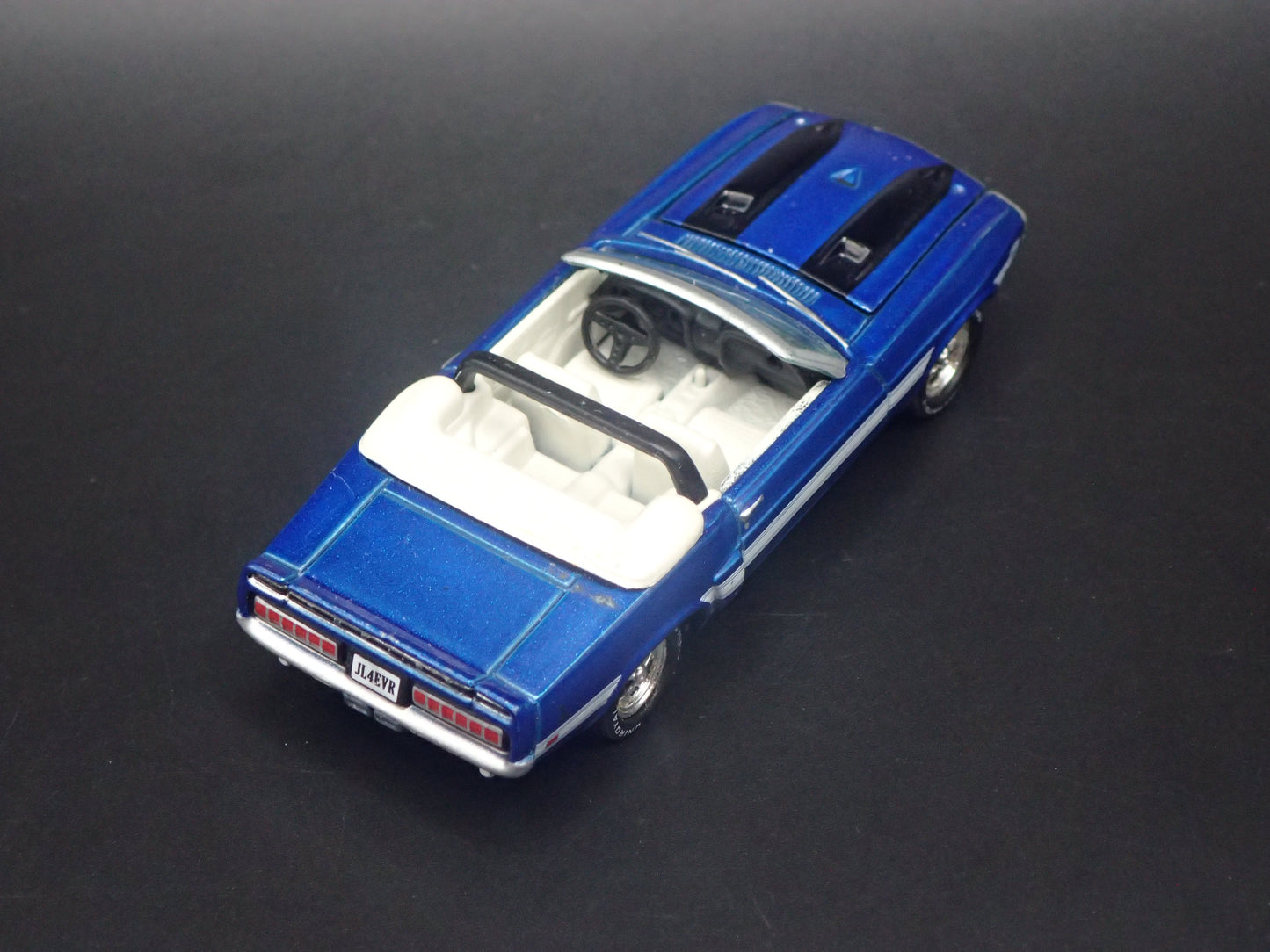 1970 70 FORD MUSTANG SHELBY GT500 CONVERTIBLE 1/64 SCALE DIECAST MODEL CAR