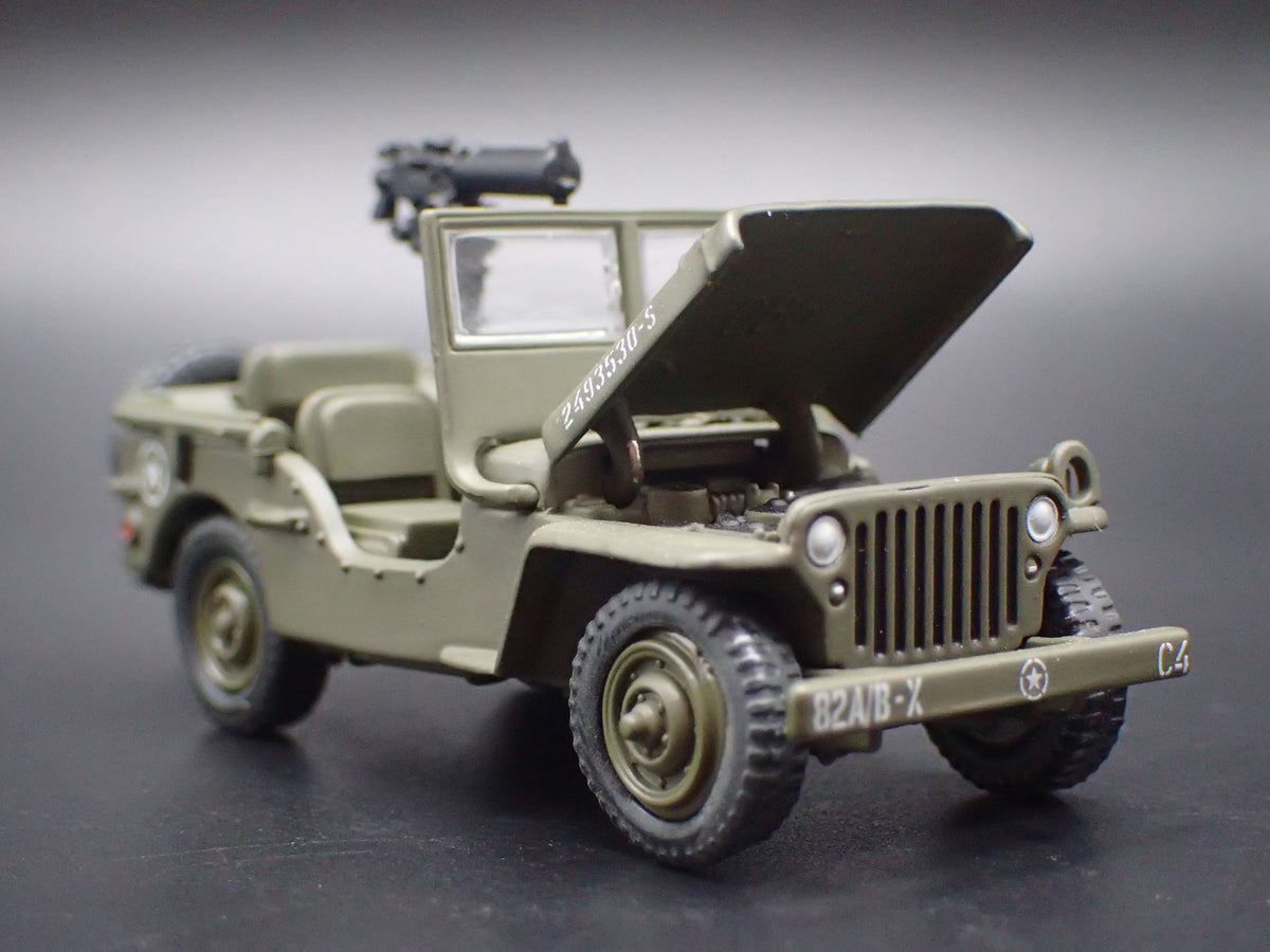 WWII WILLYS MB JEEP MILITARY ARMY 1:64 SCALE DIORAMA DIECAST MODEL CAR