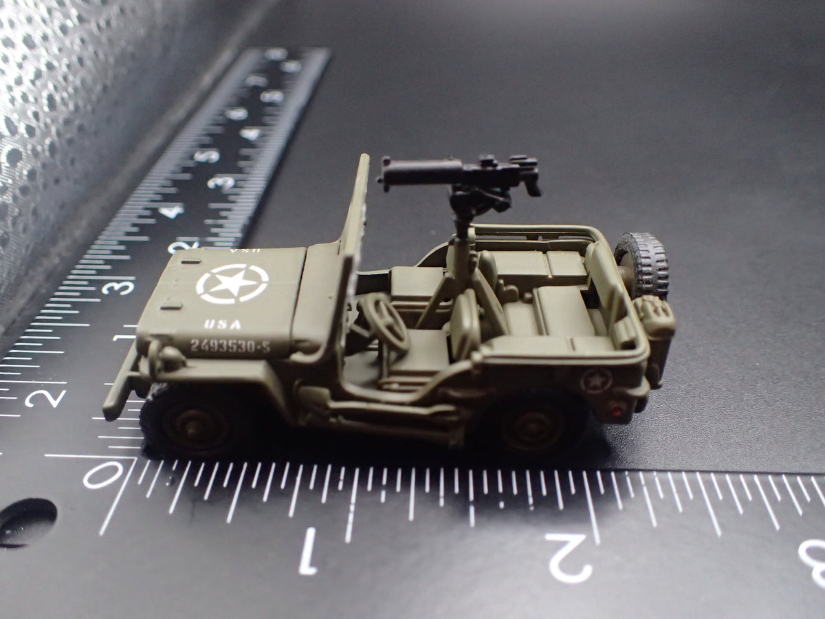 WWII WILLYS MB JEEP MILITARY ARMY 1:64 SCALE DIORAMA DIECAST MODEL CAR