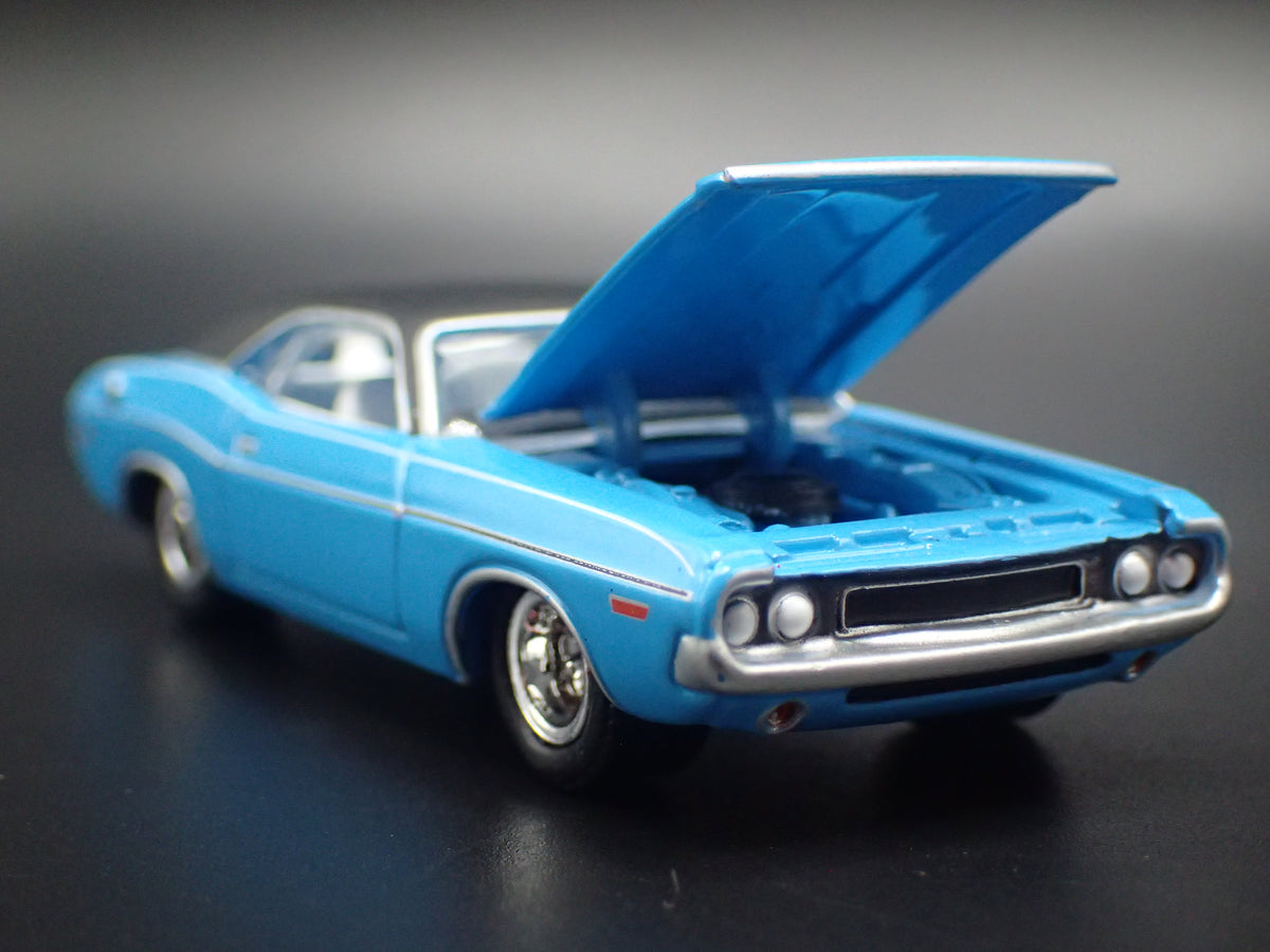 1970 70 DODGE CHALLENGER PROJECT IN PROGRESS BLUE 1:64 SCALE DIECAST MODEL CAR