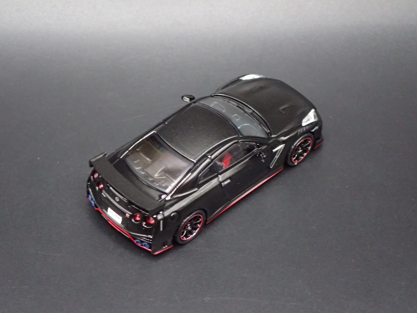 2023-2025 NISSAN GTR R35 SKYLINE NISMO BLACK 1:64 SCALE DIECAST MODEL CAR