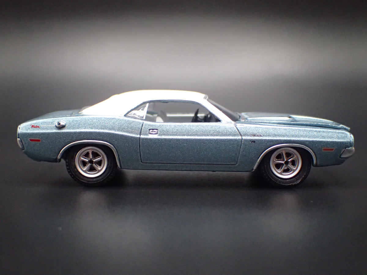 1970 70 DODGE CHALLENGER 1:64 SCALE COLLECTIBLE DIECAST MODEL CAR