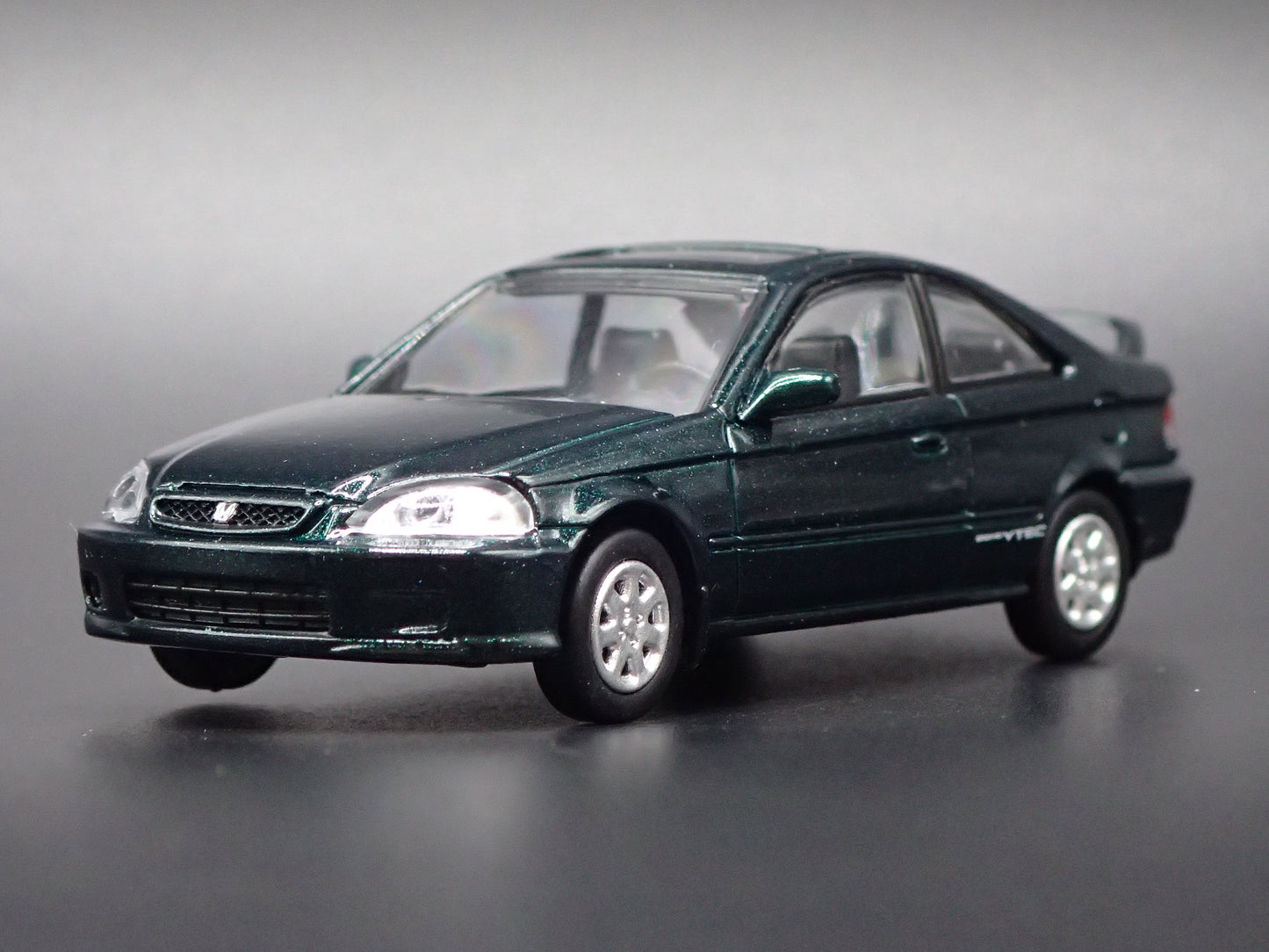 1996-2000 HONDA CIVIC SI COUPE GREEN 1/64 SCALE COLLECTIBLE DIECAST MODEL CAR